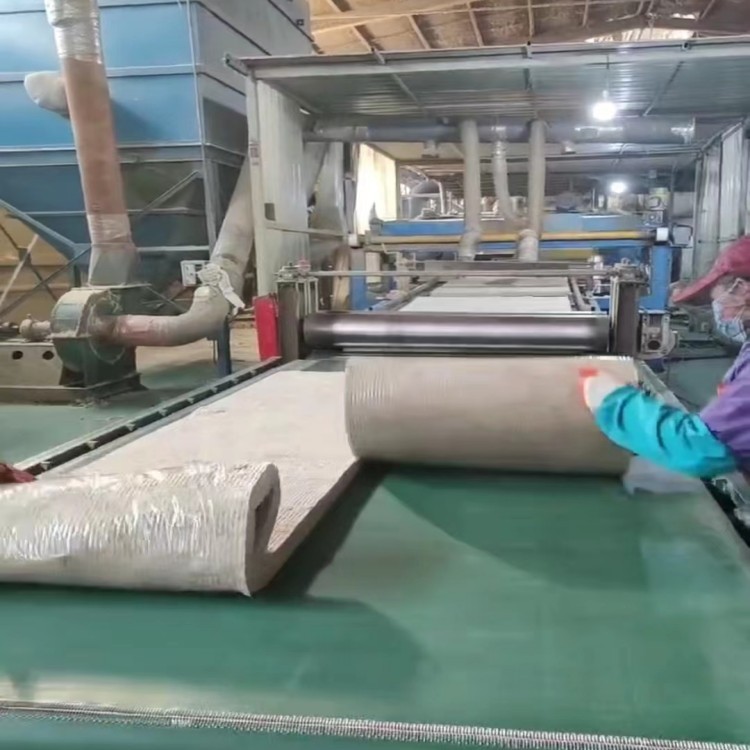 昆明岩棉板厂家定做供应岩棉管壳 防火保温棉吸音棉 隔音降噪图5