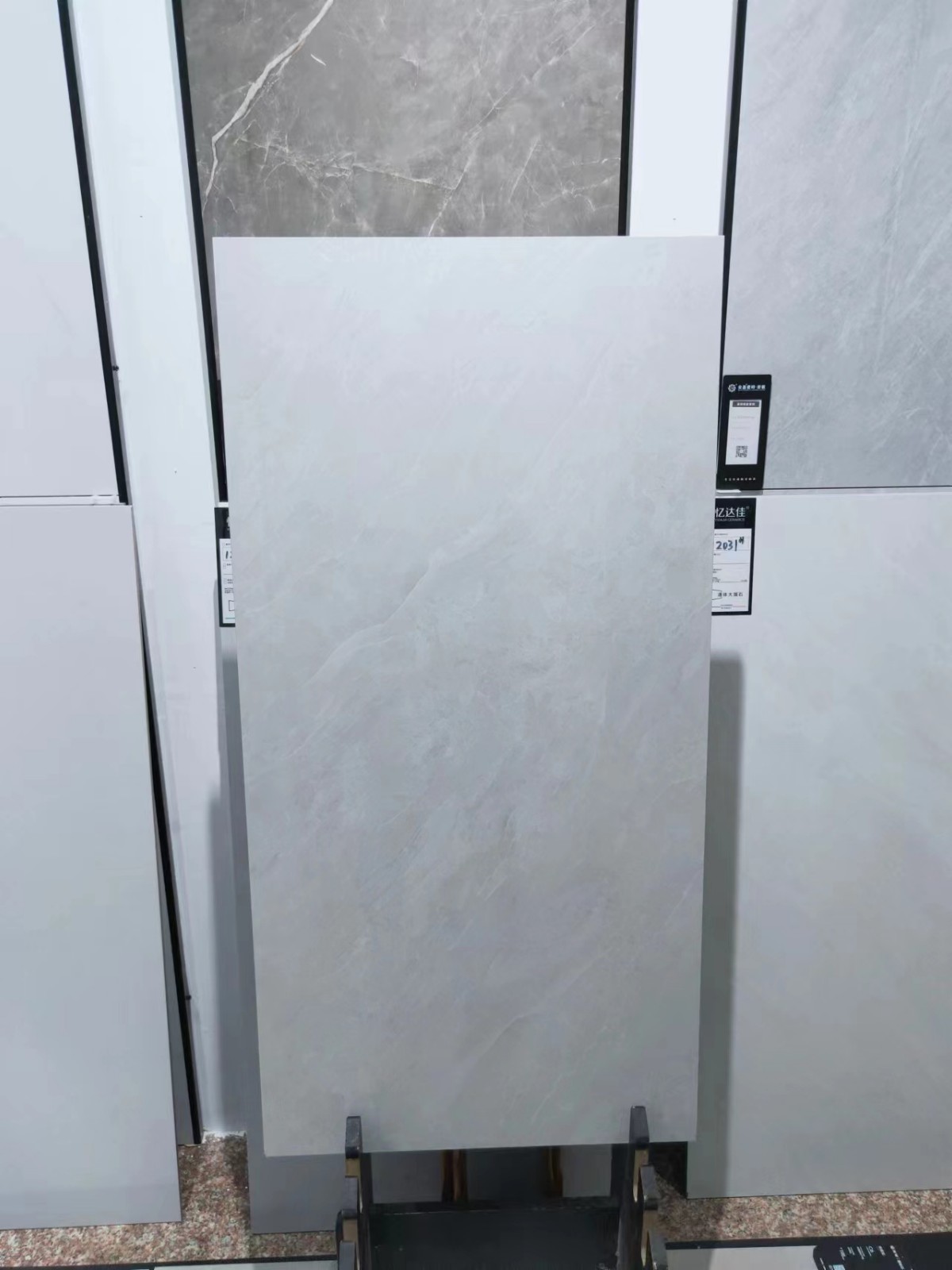 温州龙湾瓷砖批发抛光砖通体岩板瓷砖图2