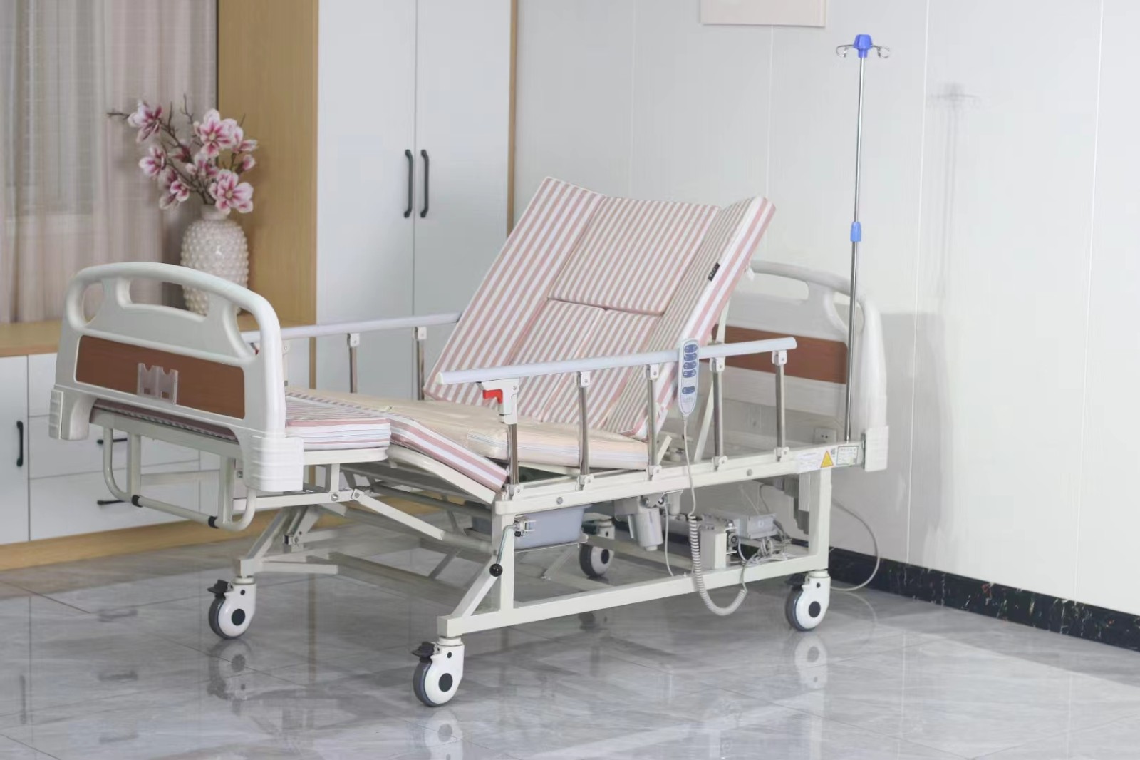瘫痪病人医疗床A贵州瘫痪病人医疗床A瘫痪病人医疗床厂家直供图2