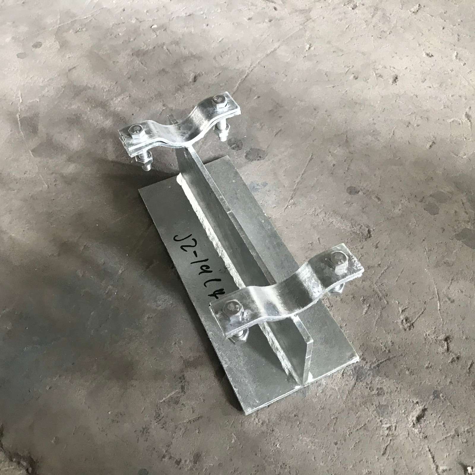 HT-1型焊接型滑动管托卡箍型滑动管托导向管托止推管托图4