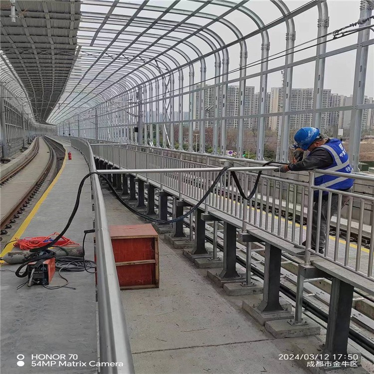 铁锐生产rpc混凝土地铁疏散平台 轻质、耐磨、防滑图3
