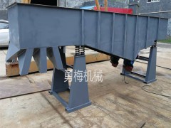 多种行业通用养殖场筛分机 DZSF直线振动筛