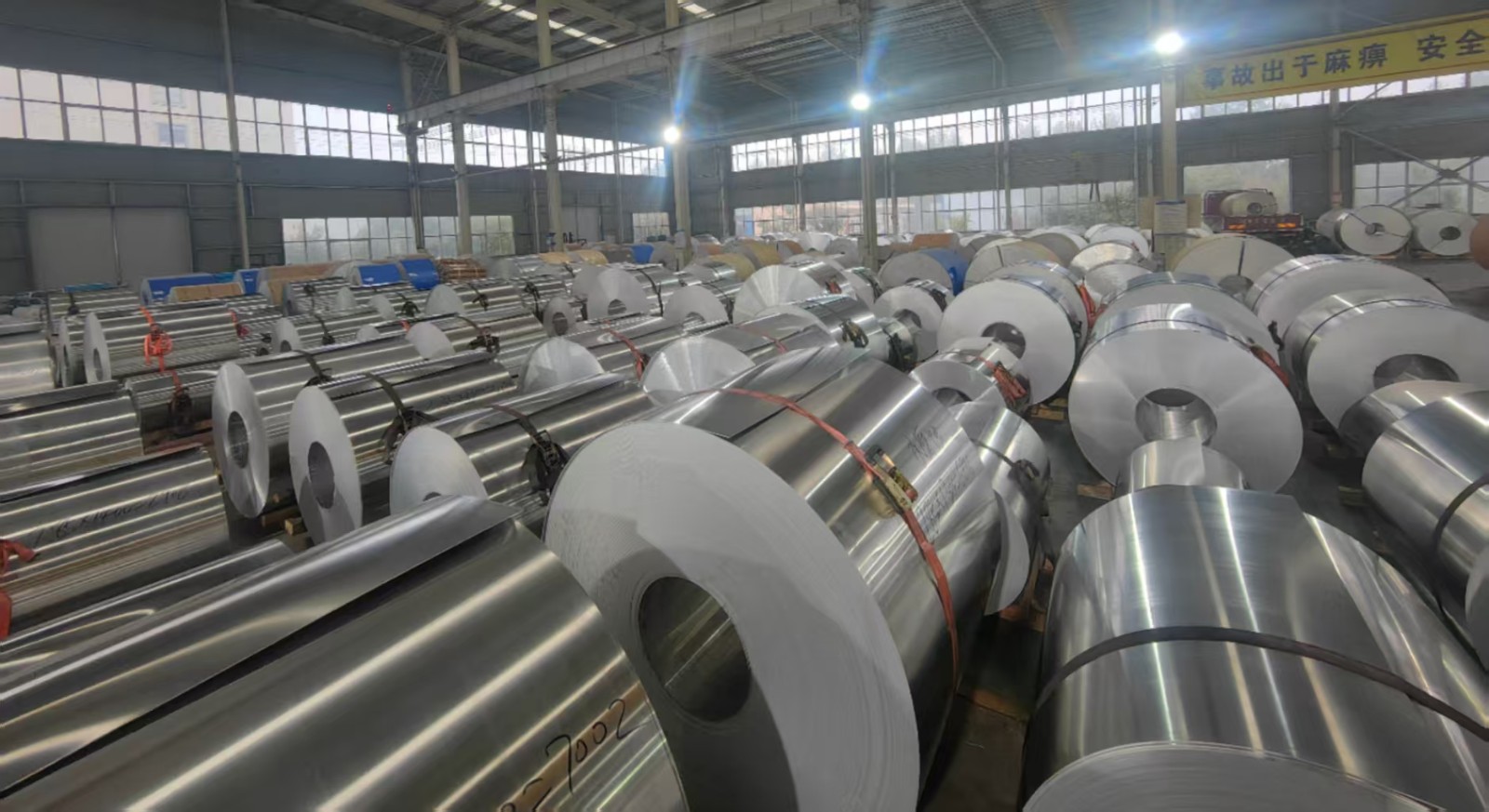 防腐保温铝卷 铝皮 厚度03mm-1.2mm可橘皮压花纹图4