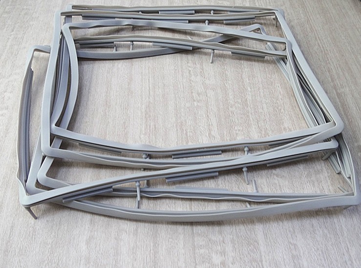 派瑞林涂层密封圈、硅胶制品防尘、干润滑、防粘连、抗老化图3