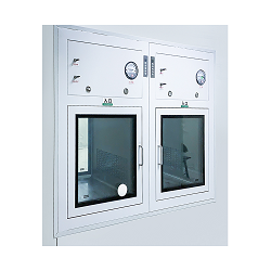 传递窗安装位置对洁净效果的影响