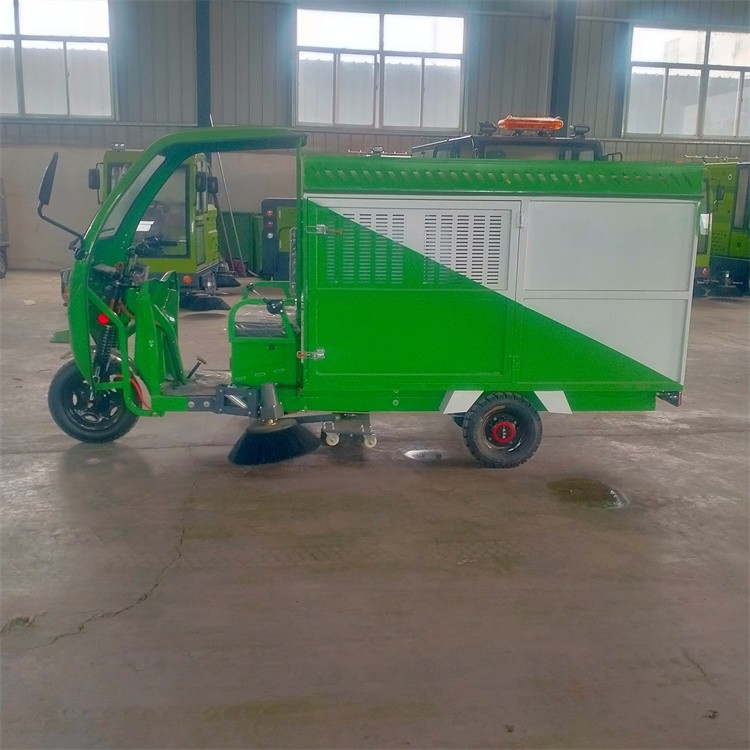 环卫吸树叶收集车电动吸树叶收集粉碎一体机厂家报价表图1